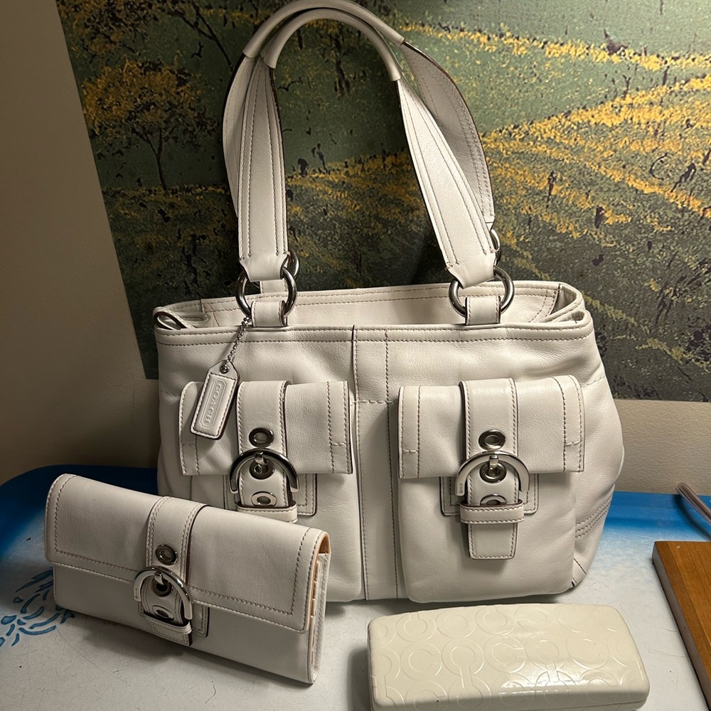 Coach SoHo Leather Handbag with Wallet and Sunglasses Case